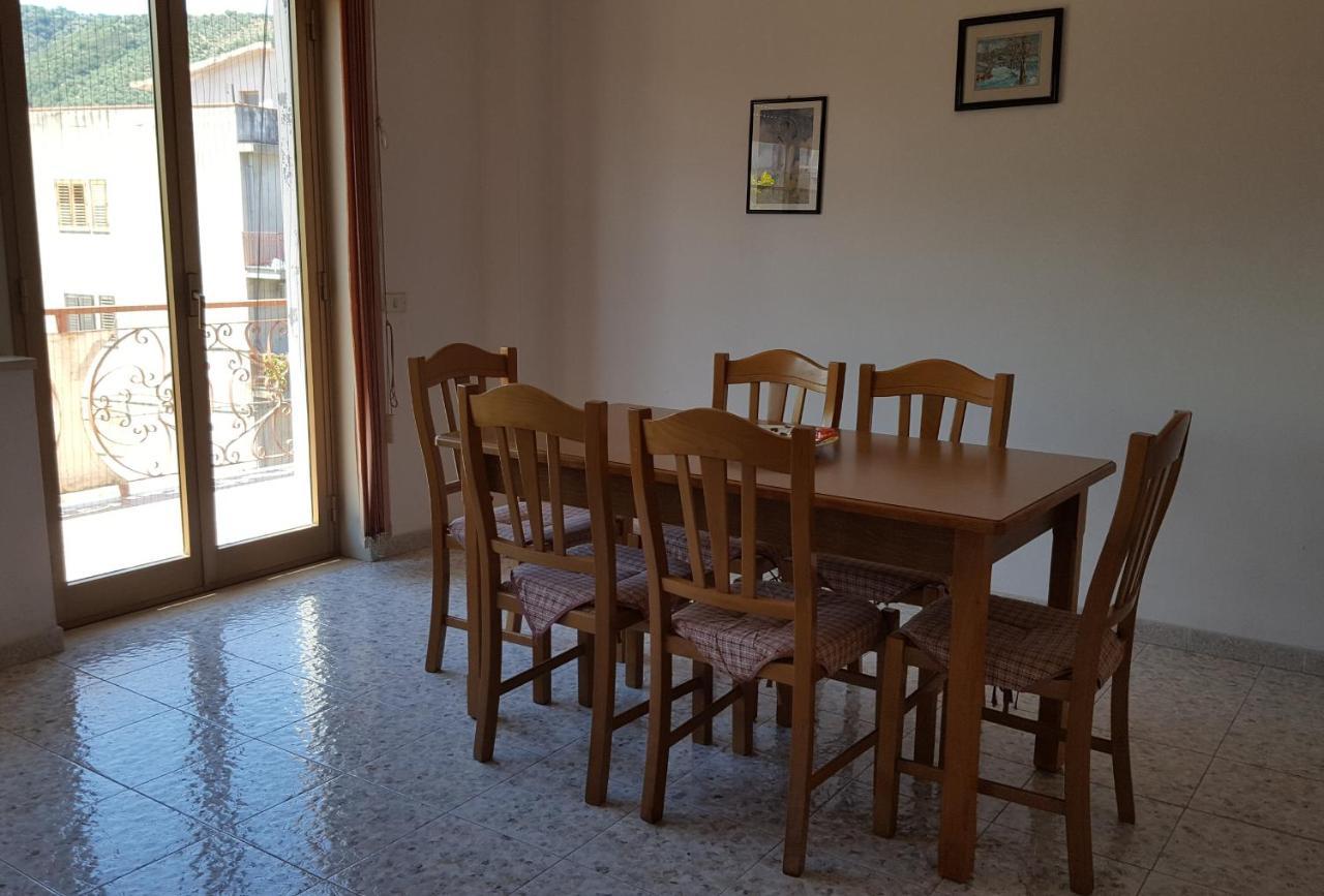 Appartamento Da Anna Falcone Exterior foto